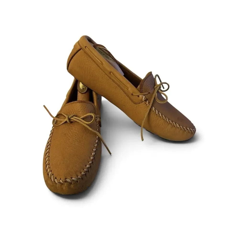 Minnetonka Moosehide Leather Moccasin Driving Knob Nub Tan Oil Rubbed Mens 10